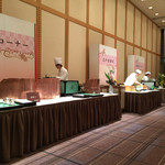 帝国ホテル - 正月は出店がたくさん（＾◇＾）