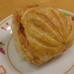 トルテュ - くりりんごパイ…300円（税込）