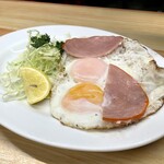 いづみや - ハムエッグ