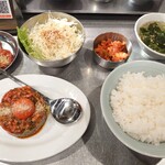 焼肉冷麺ニュー肉五郎 - 