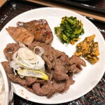 伊達の牛たん本舗 - 料理写真: