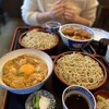 石挽　手打ち　いわもと - ママの親子丼セット〜！出汁のしっかり効いた親子丼✨生卵をすき焼きっぽく絡めてたべると、うまうま。