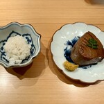 鮨 つぼみ - 鮪の煮付け 酢飯