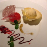 ぬーじ - 苺とショコラランのムース&バニラグラス