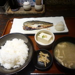 焼魚食堂 魚角 - 日替わり_鯖のピリ麹漬け定食（￥720）