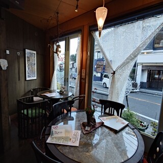 カフェ・ド・モトナミ_2