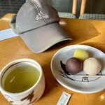 言問団子 - いつもの席にて