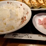 中国屋台料理 大龍 - 定食のライスは１回おかわりできるんだそうです。しなかったけれど....