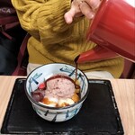 甘味処 みつばち - あんみつはみつたっぷり