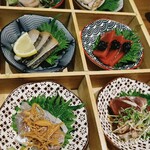 鶏と魚と炭火焼き 燈 - 