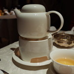 筑紫樓 - ジャスミン茶のポット 2015.1.x