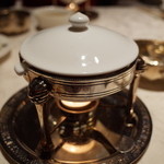 筑紫樓 - ふかひれ蟹卵入りスープ 2015.1.x