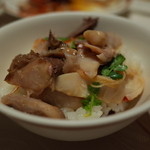 筑紫樓 - ライスが付きます 醤油ダレをたっぷり掛けて 2015.1.x