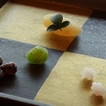 きむら屋 - サービスのお抹茶用のお菓子