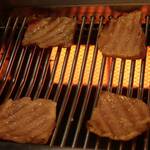 お肉屋 けいすけ 三男坊 - 