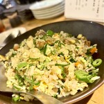 食堂 黒うさぎ - ●油かす 九条ネギ 五目炒飯
