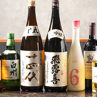 こだわり抜いた日本酒やワインをご用意。