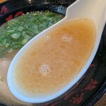 博多らーめん塩原いってつ - スープ