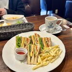 星乃珈琲店 - 料理写真:クラブハウスサンドイッチセット