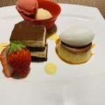 クラヤ カトウ - 