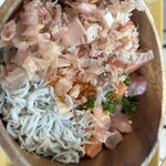 こめらく 海鮮茶漬けとおむすびと - 