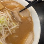 会津喜多方ラーメン坂内 小法師 - チャーシュー麺並の量！