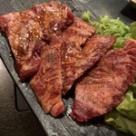 焼肉市場 - 