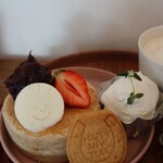 アンズトモモ - 