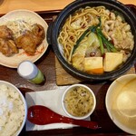 やよい軒 長楽寺店 - 【から揚げ小鉢付き】もつ鍋定食