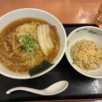 日高屋 祖師谷大蔵店 - 