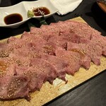 赤身焼肉 ホルモン 研磨 - 