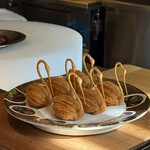 中国菜 Guu - お店のスペシャリテの前菜のスワン