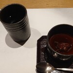 隠れ房 品川 四阿 - ほうじ茶のプリン　黒蜜かけ