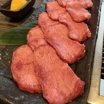 焼肉名匠 山牛 - 