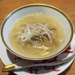 中国菜 Guu - ミニラーメン　超新鮮な近江牛のモツが入った塩ラーメン