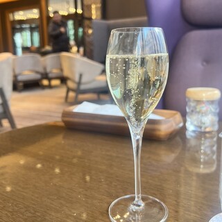 カフェ&バーラウンジ セレクロワ_0