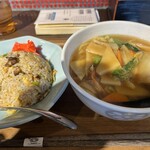 食事の店 さん花 - うま煮麺とチャーハン