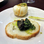 Bistroフルフル - エスカルゴのグラタン（取り分けました）（２０１４年１２月）