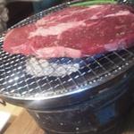 七輪炭火焼き さとる - なんかデカイ肉。