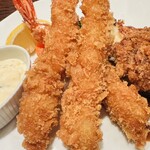 グリル満天星 麻布十番 - 海老フライ