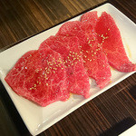 俺の焼肉 蒲田 - 神戸牛 特上ロース系 もも肉