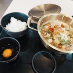 ゆで太郎 - 料理写真:七味も加えます