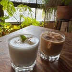 丸祇羅 - チャイ&カルダモンラッシー