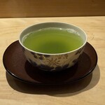 鮨 一二郎 - 美味しいお茶とデザートタイム。