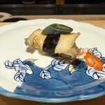 鮨 一二郎 - 煮鮑。わーい。今夜は大好きな貝のオンパレード。