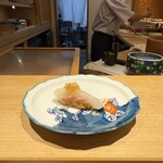 鮨 一二郎 - ここから握り。イサキ。
