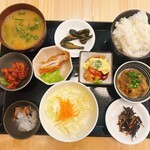 丼 定食 ゆうづつ - ちょこっと定食はなんと890円