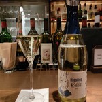 アワーズ ~ワインと肴~ - ラビット リースリング ゼクト ブリュット