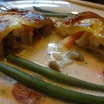 洋食 三浦亭 - ずわい蟹とホタテのパイ包み断面