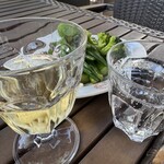 クッチーナ デル カンポ - 日曜日だったので、スパークリングワインを